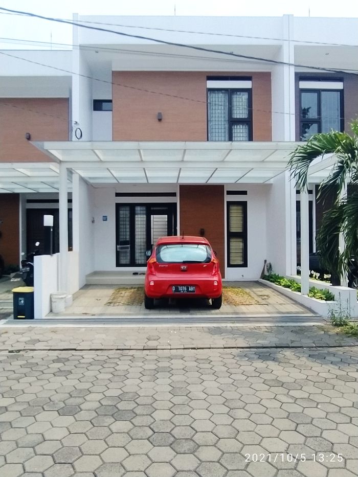 foto tampak rumah tipe 112/96 perumahan BATUNUNGGAL INDAH ESTATE BI & BIR