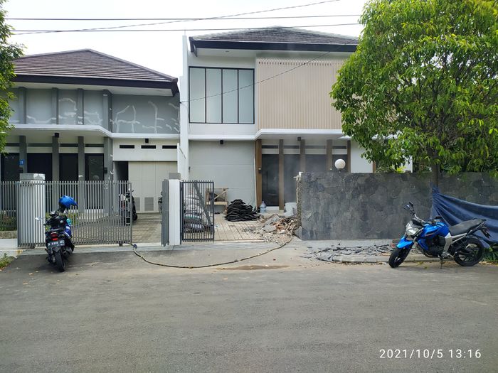 foto tampak rumah tipe 165/216 perumahan BATUNUNGGAL INDAH ESTATE BI & BIR