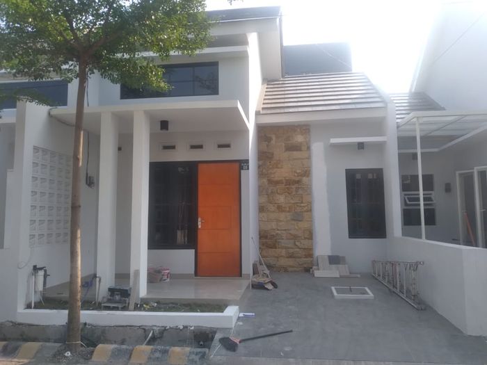 foto tampak rumah tipe O-42 perumahan Graha Amerta Bunder 2