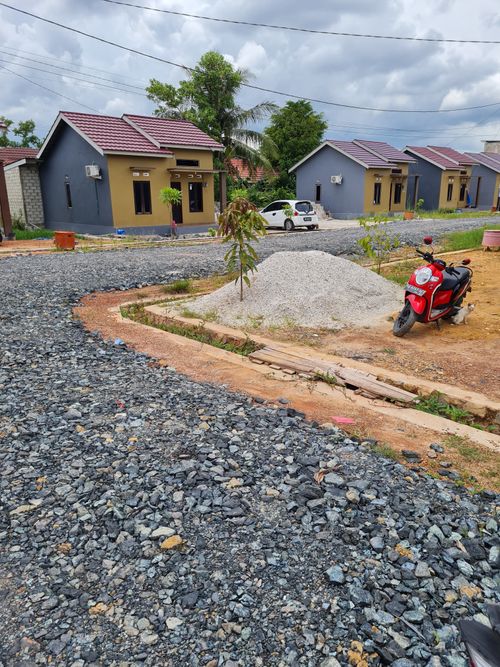 foto posisi tengah perumahan RIVALDI SUKAMAJU RESIDENCE 2
