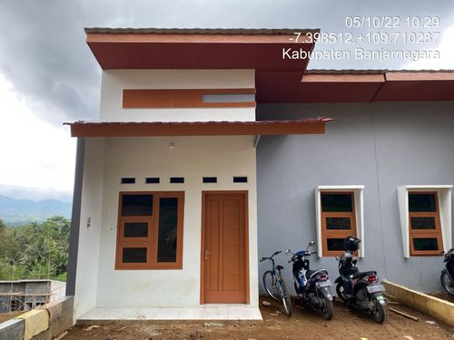 foto contoh rumah perumahan Harum Praya Regency