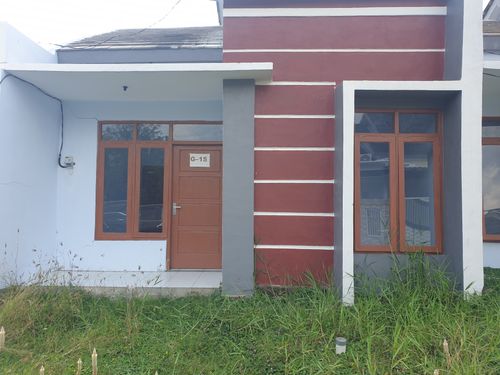 foto contoh rumah perumahan griya sentosa blok G