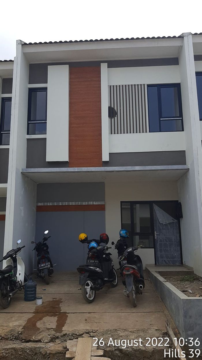 foto tampak rumah tipe 44 Superimposed (332) perumahan G-Land Harmony Hills