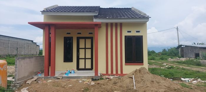 foto tampak rumah tipe 36 perumahan LAGUNA ALBANI PERMAI 3