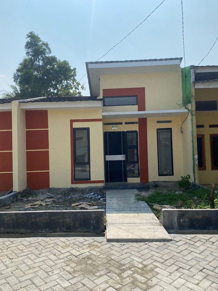 foto tampak rumah tipe Savana Residence 30/60 perumahan Savana Residence Tahap 2A