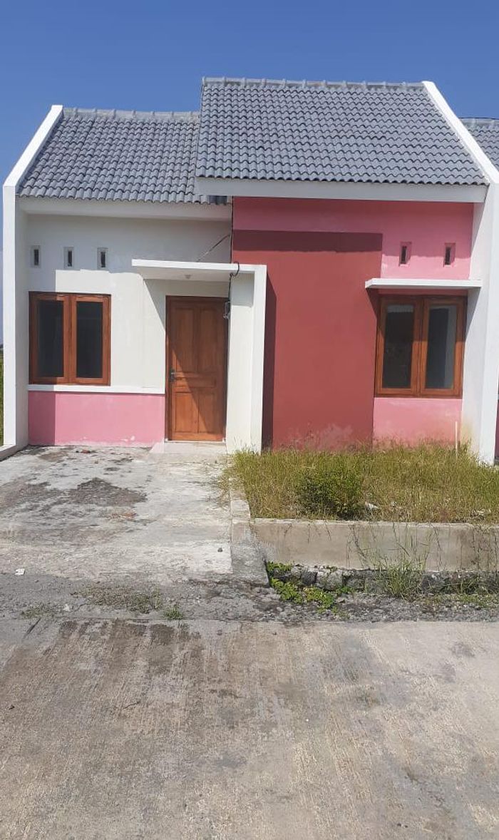foto tampak rumah tipe 26/64 perumahan Graha Sejahtera Tanjung