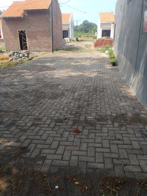 foto gerbang perumahan PERUMAHAN ROYALE PESANGGRAHAN REGENCY