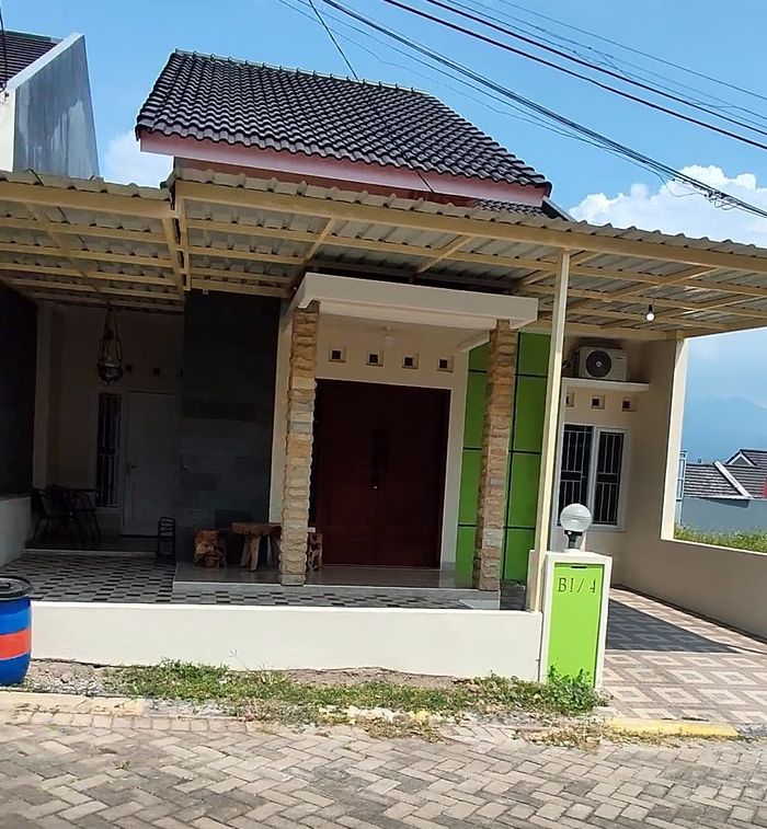 foto tampak rumah tipe B1-04 65/150 perumahan GRAND PANORAMA