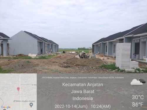 foto posisi tengah perumahan Panorama Anjatan Village