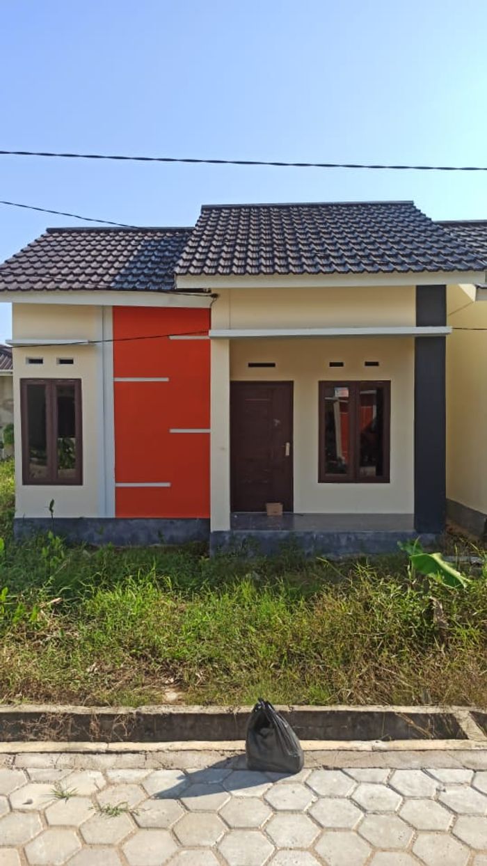 foto tampak rumah tipe SWADAYA INDAH LESTARI 2 perumahan SWADAYA INDAH LESTARI 2