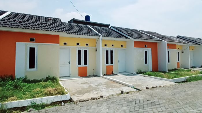 foto tampak rumah tipe 30/60 perumahan BANTEN INDAH PERMAI 2