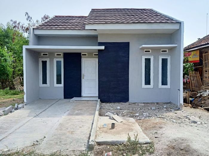 foto tampak rumah tipe 36/72 perumahan Panorama Anjatan Village