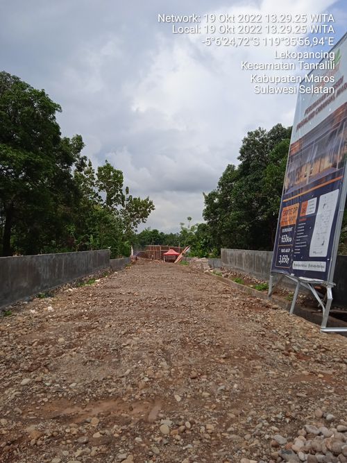 foto gerbang perumahan JINGGALAND CARANGKI