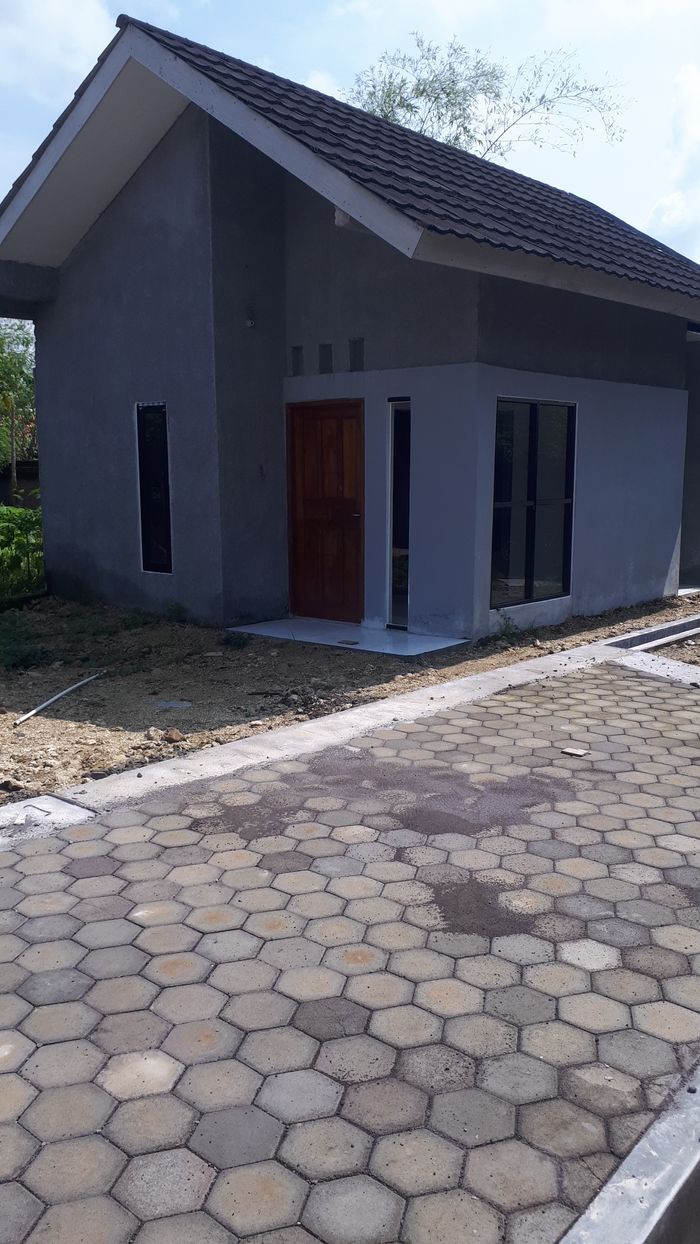 foto tampak rumah tipe 30 perumahan KEPOH INDAH PERSADA