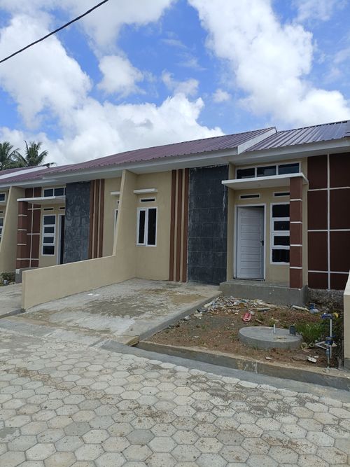 foto contoh rumah perumahan PERUMAHAN GRAHA 838