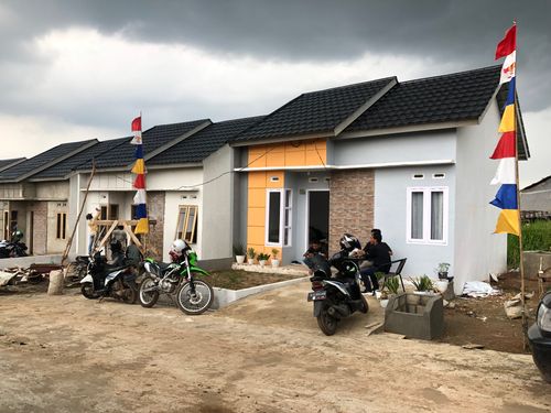 foto posisi tengah perumahan GRAHA PATI JUANG 4