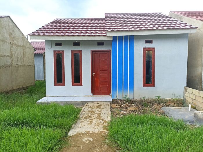 foto tampak rumah tipe 36 perumahan Griya Pesora 2