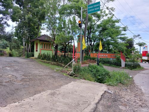 foto gerbang perumahan Taman Firdaus Citatah Indah Tahap 2