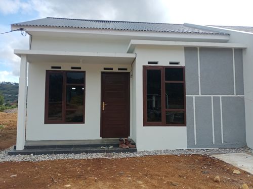 foto contoh rumah perumahan BADANGAU RESINDECE