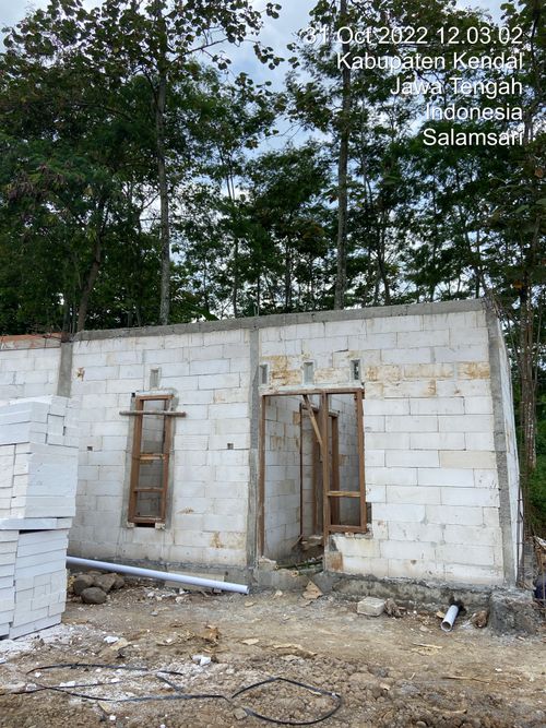 foto contoh rumah perumahan The Home Forest