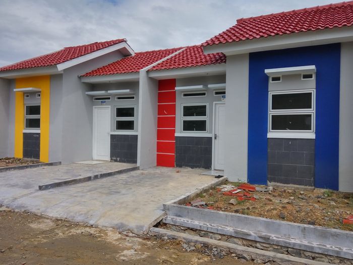 foto tampak rumah tipe 30/60 perumahan Gerbang Indah Cisoka
