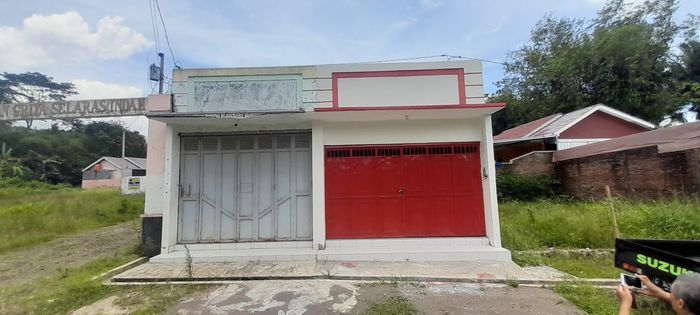 foto tampak rumah tipe 40 perumahan GRIYA SELARAS INDAH