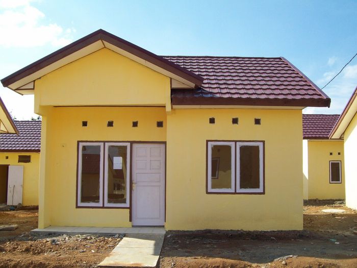 foto tampak rumah tipe 36/120 perumahan GRAHA PRAJA PERMAI