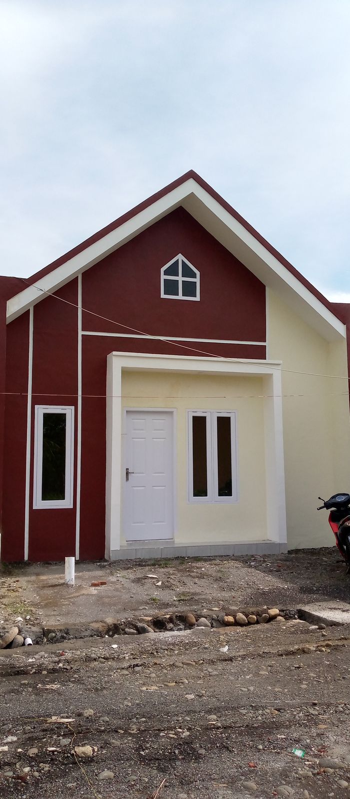 foto tampak rumah tipe 32 perumahan Griya Samawa