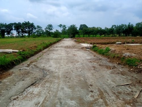 foto posisi tengah perumahan PURI KAHURIPAN JUNGKE
