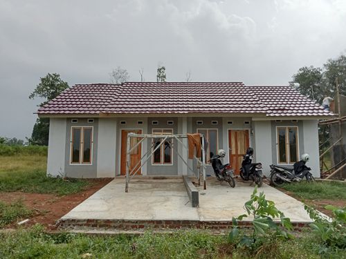 foto contoh rumah perumahan BERINGIN RAYA