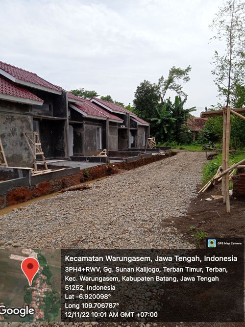 foto posisi tengah perumahan PURI PRABANATA ASRI