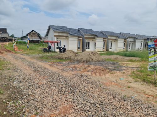 foto posisi tengah perumahan Griya Harmony Damai II