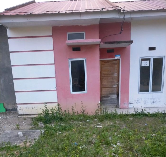 foto tampak rumah tipe 36/108 perumahan Mitra Griya Sri Meranti