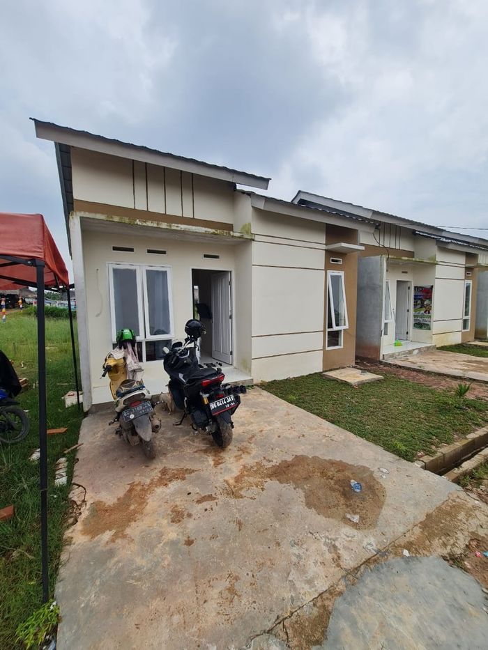 foto tampak rumah tipe 36 perumahan Griya Harmony Damai II