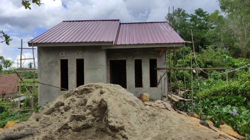 foto contoh rumah perumahan MALEO GRIYA LESTARI