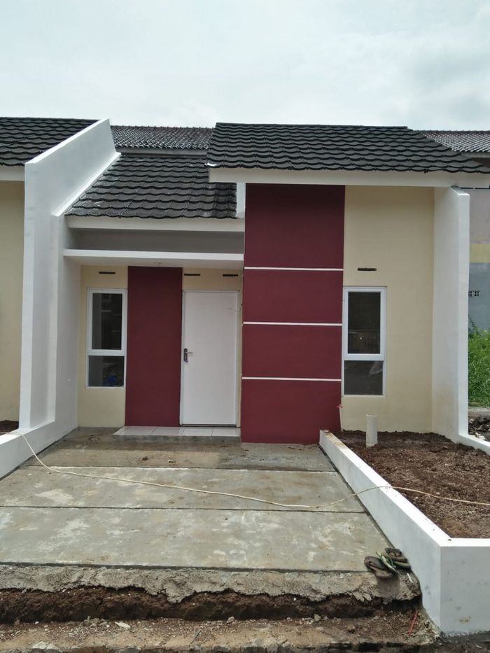 foto tampak rumah tipe 30/60 perumahan Perumahan Jonas Indah
