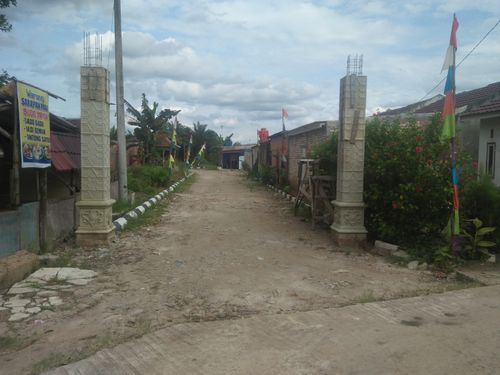 foto gerbang perumahan MANDIRI MEKAR LESTARI