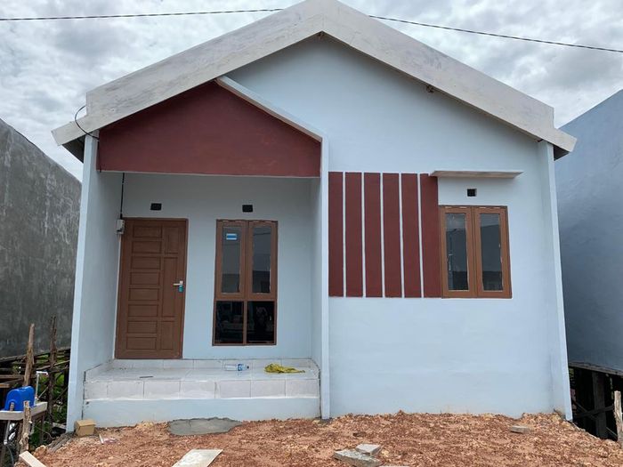 foto tampak rumah tipe 36/120 perumahan SHALLI MESSI MANARAP B