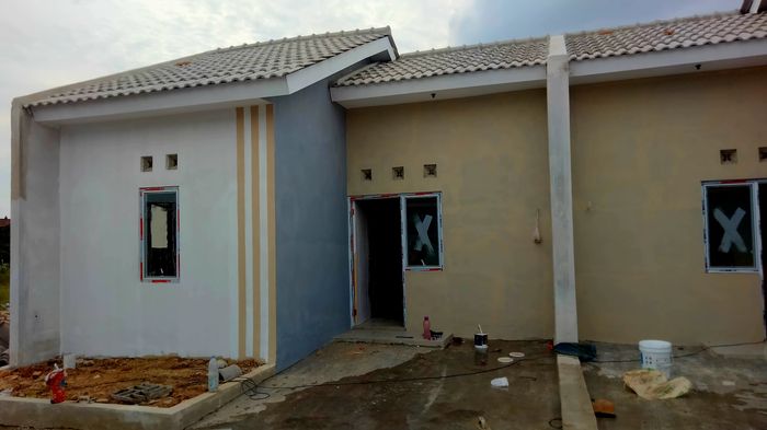 foto tampak rumah tipe 30/60 perumahan HOME BEKONANG