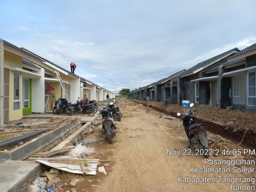 foto posisi tengah perumahan Puri Harmoni Cisoka 3