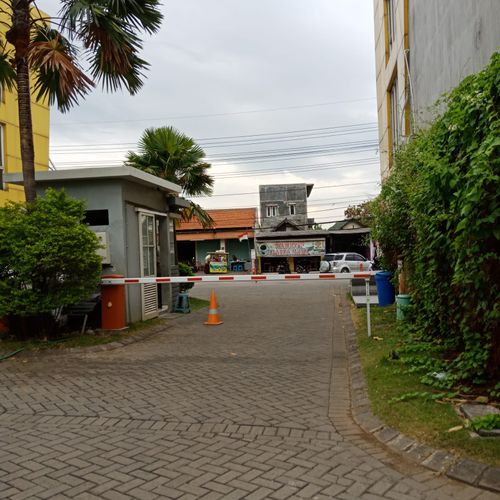 foto gerbang perumahan Pepiland Residence
