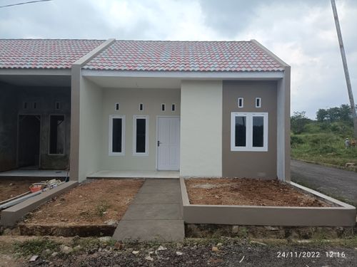 foto contoh rumah perumahan Cikago Residence 1