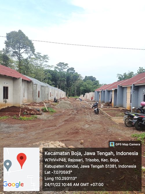 foto gerbang perumahan PERUMAHAN CITRA MUTIARA DE TRISOBO