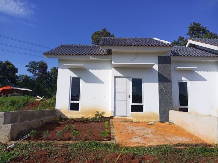 foto tampak rumah tipe 30/72 perumahan Perumahan Gintung Pesona Asri