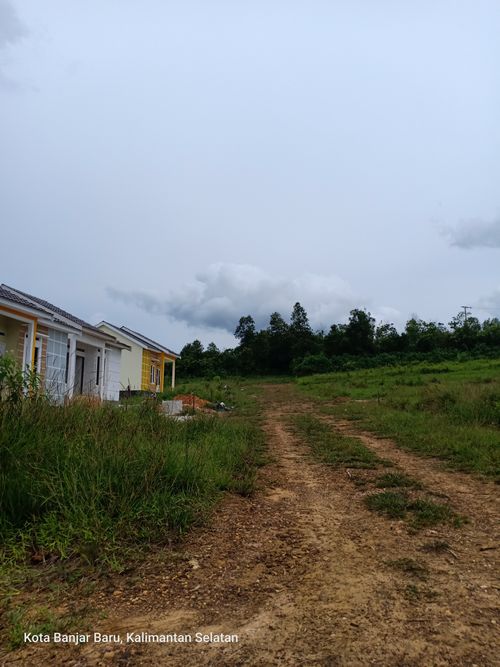 foto posisi tengah perumahan Bumi Indah Permai Residence