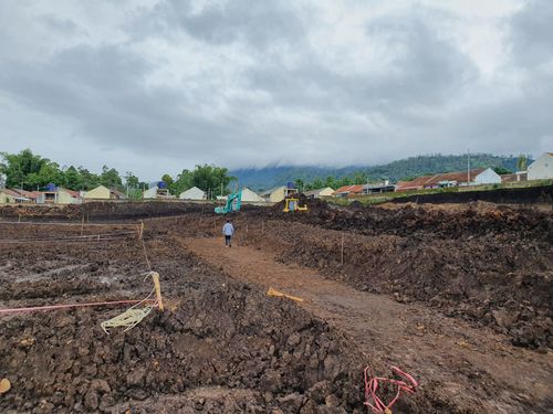 foto posisi tengah perumahan Cemara Pandan Indah