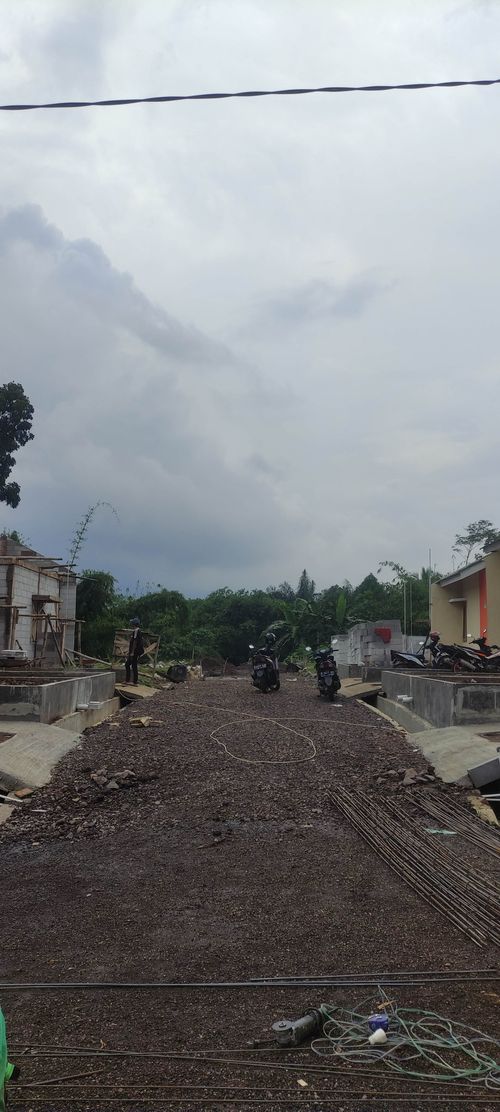 foto posisi tengah perumahan Graha Cisarua City