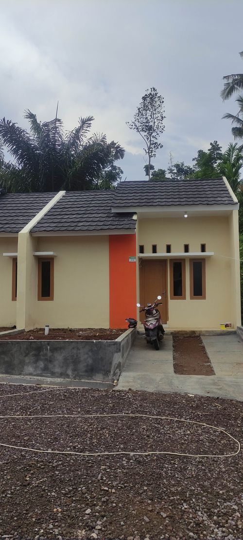 foto contoh rumah perumahan Graha Cisarua City