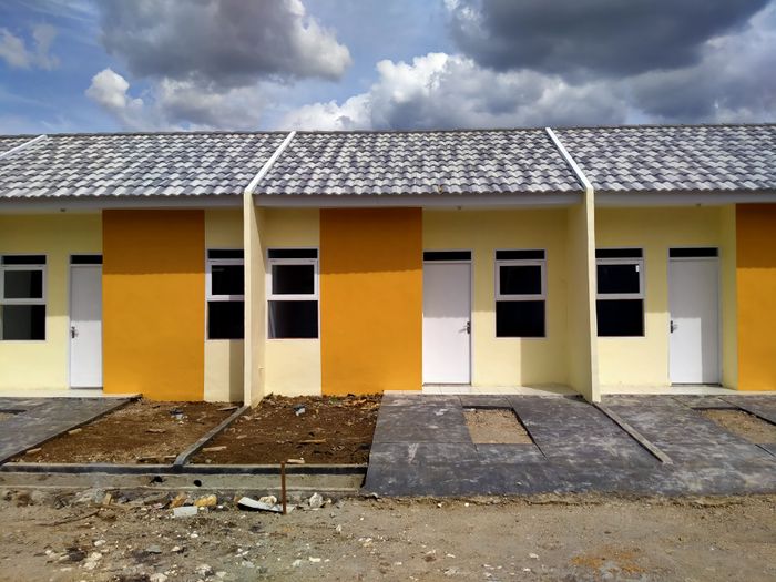 foto tampak rumah tipe 25/81 perumahan BUMI SENTOSA ASRI