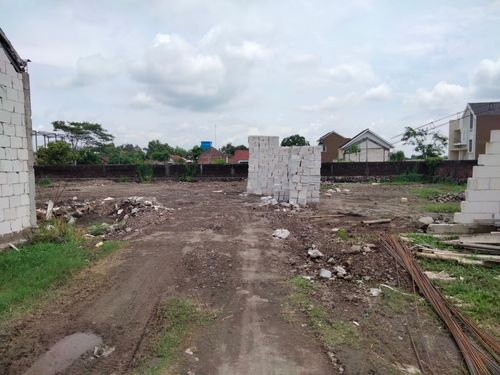 foto gerbang perumahan GREEN JOYOBOYO REGENCY 3